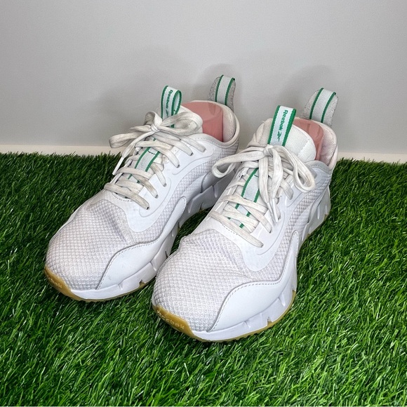 Reebok Shoes - Reebok Sneakers green and white